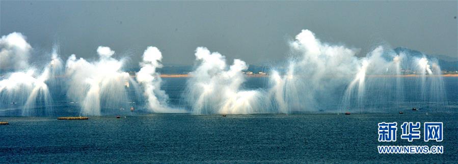 （新華全媒頭條&middot;人民海軍70年&middot;圖文互動）（10）向海圖強春潮涌&mdash;&mdash;黨中央、中央軍委和習主席關心人民海軍建設發(fā)展紀實