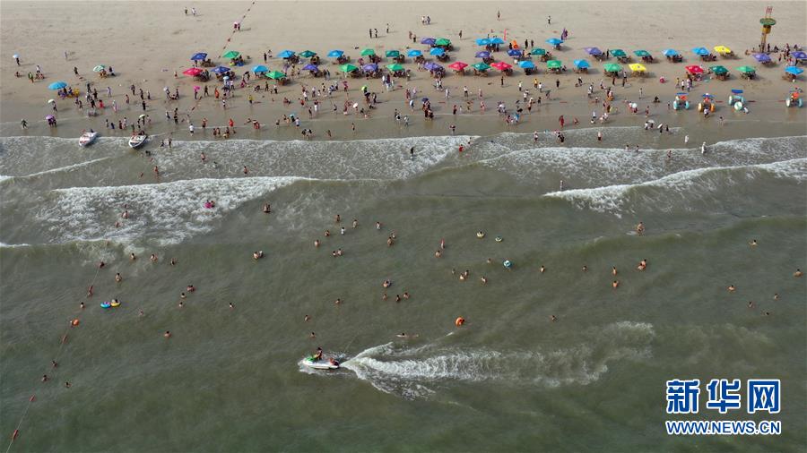 （壯麗70年 奮斗新時(shí)代&mdash;&mdash;推動(dòng)高質(zhì)量發(fā)展調(diào)研行&middot;圖文互動(dòng)）（3）近海能看鯨魚(yú)白海豚，廣西這片濱海旅游勝地啥來(lái)頭？