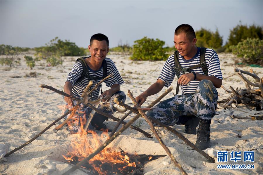 （壯麗70年&middot;奮斗新時(shí)代&middot;新華全媒頭條&middot;圖文互動(dòng)）（10）&ldquo;你在我的航程上，我在你的視線里&rdquo;&mdash;&mdash;走進(jìn)海軍西沙中建島官兵的五彩世界