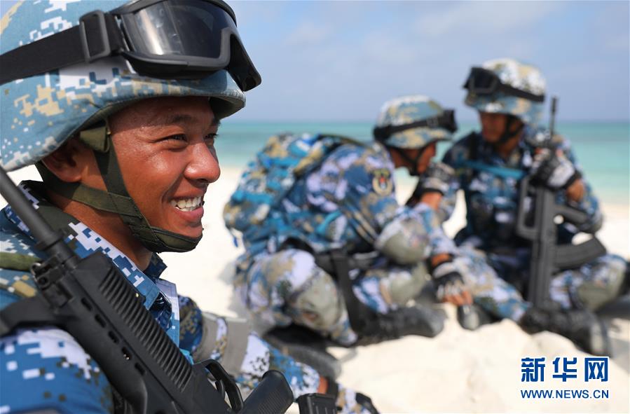 （壯麗70年&middot;奮斗新時(shí)代&middot;新華全媒頭條&middot;圖文互動(dòng)）（6）&ldquo;你在我的航程上，我在你的視線里&rdquo;&mdash;&mdash;走進(jìn)海軍西沙中建島官兵的五彩世界
