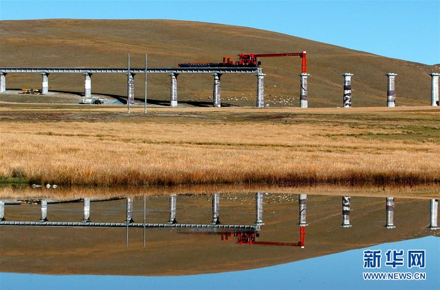 （新華全媒頭條&middot;壯麗70年&middot;奮斗新時(shí)代&middot;圖文互動）（10）開拓雪域高原的夢想之路&mdash;&mdash;來自青藏鐵路的蹲點(diǎn)報(bào)告