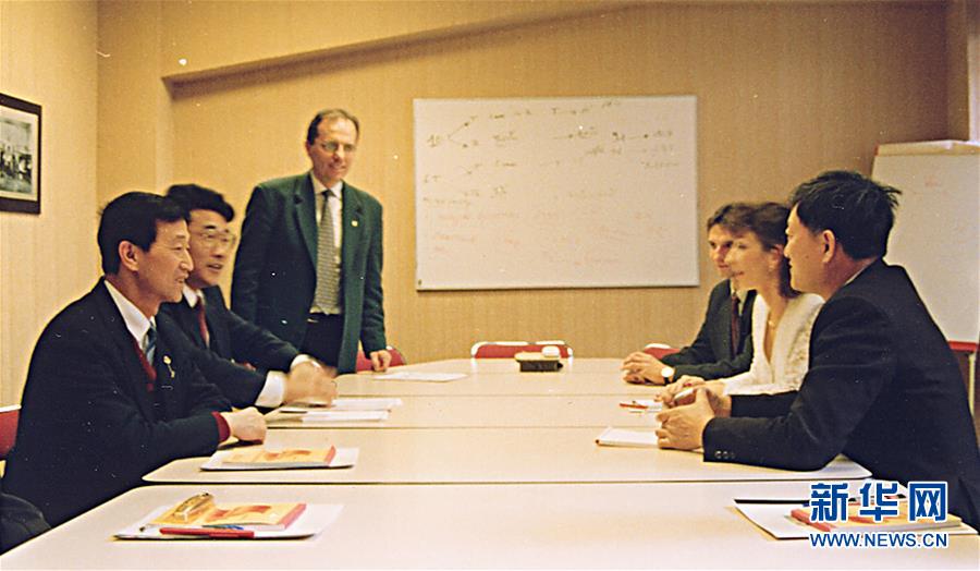 （新華全媒頭條&middot;時代先鋒&middot;圖文互動）（12）傳奇的英雄 無悔的忠誠&mdash;&mdash;記刑偵痕跡檢驗(yàn)專家崔道植