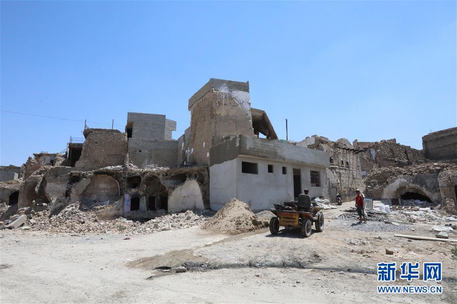 （國(guó)際&middot;圖文互動(dòng)）（6）通訊：中企員工愛(ài)心捐款助摩蘇爾老城民眾重燃生活希望