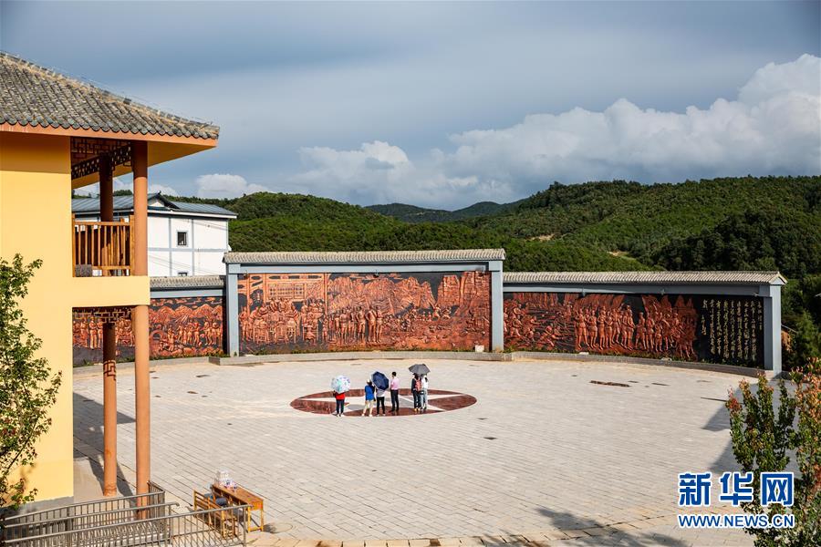 （新華全媒頭條&middot;壯麗70年&middot;奮斗新時代&mdash;&mdash;記者再走長征路&middot;圖文互動）（2）前進，向著光明的方向&mdash;&mdash;尋訪金沙江畔紅色印記