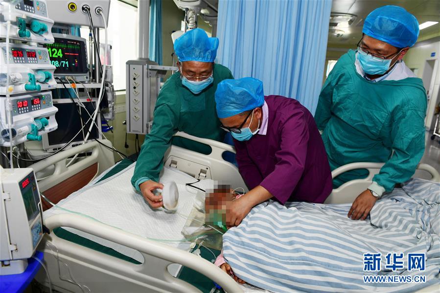 （新華全媒頭條&middot;圖文互動）（12）有一絲希望，就盡百倍努力&mdash;&mdash;貴州水城&ldquo;7&middot;23&rdquo;特大山體滑坡72小時救援紀實