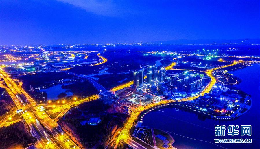 （壯麗70年&middot;奮斗新時(shí)代&mdash;&mdash;共和國(guó)發(fā)展成就巡禮&middot;圖文互動(dòng)）（14）治蜀往事激越 興川今朝豪邁&mdash;&mdash;新中國(guó)成立70年四川發(fā)展巡禮