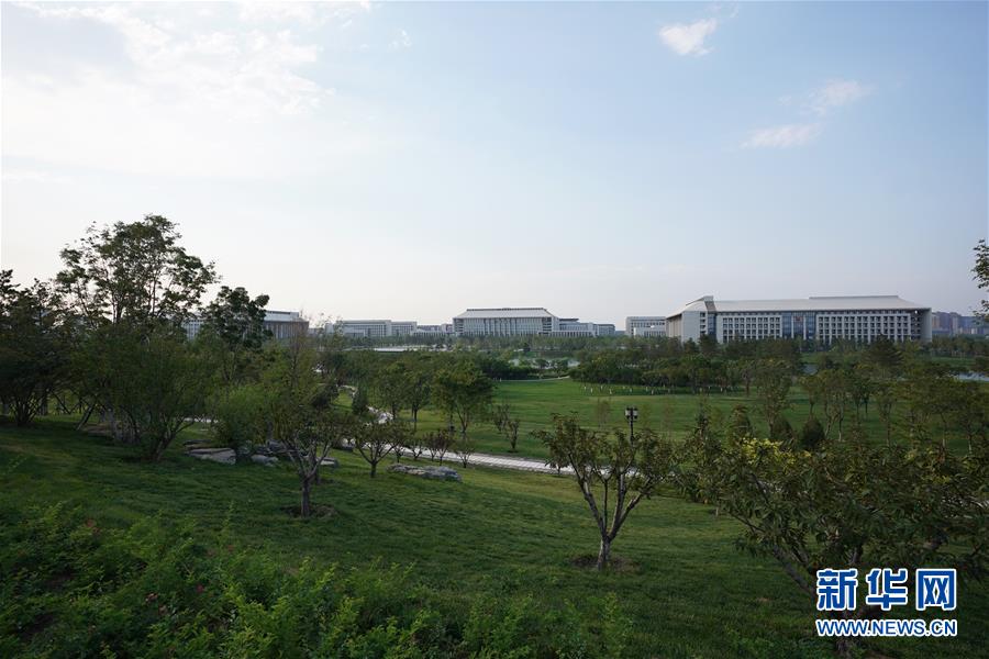 （壯麗70年&middot;奮斗新時(shí)代&mdash;&mdash;共和國發(fā)展成就巡禮&middot;圖文互動(dòng)）（2）千年古城崛起大國首都&mdash;&mdash;北京70年跨越式發(fā)展紀(jì)實(shí)