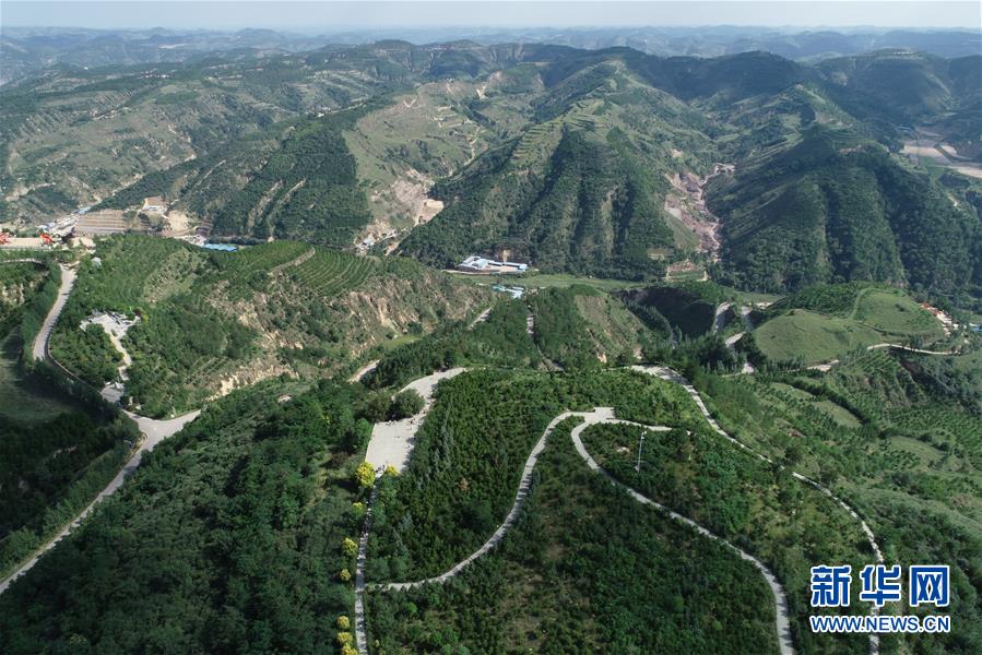 （新華全媒頭條&middot;壯麗70年&middot;奮斗新時代&mdash;&mdash;記者再走長征路&middot;圖文互動）（8）紅星，從這里照耀中國&mdash;&mdash;陜北見證中國革命的歷史轉(zhuǎn)折