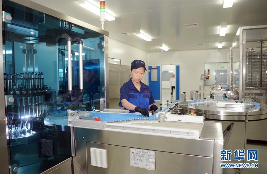 （在習(xí)近平新時代中國特色社會主義思想指引下&mdash;&mdash;新時代新作為新篇章&middot;總書記關(guān)心的百姓身邊事&middot;圖文互動）（2）&ldquo;一粒藥&rdquo;的重量