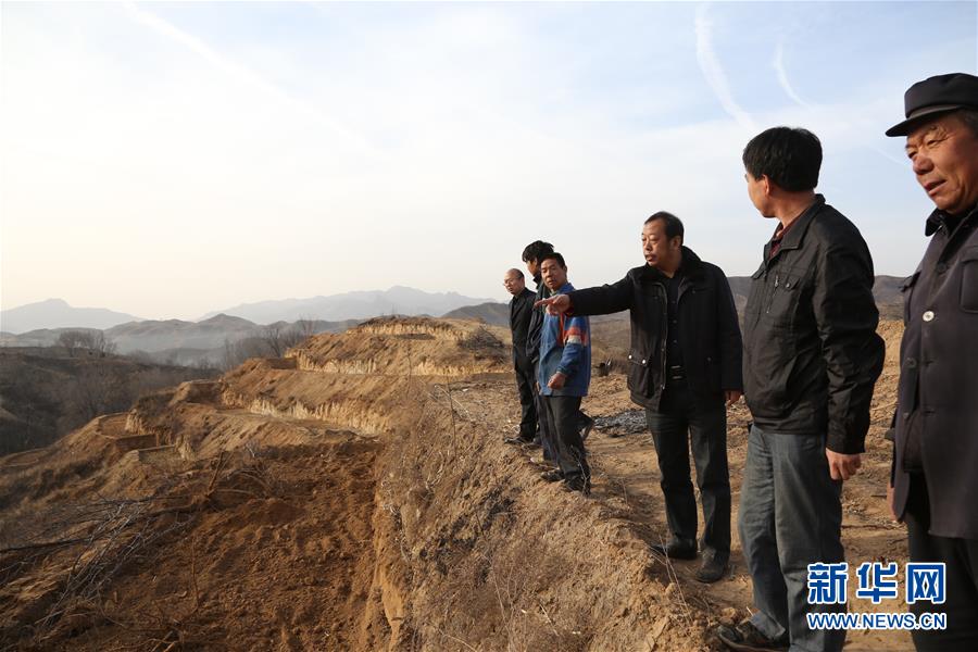 （新華全媒頭條&middot;圖文互動(dòng)）（12）凝聚民族復(fù)興的精神偉力&mdash;&mdash;以習(xí)近平同志為核心的黨中央重視思想道德建設(shè)關(guān)心關(guān)愛(ài)道德模范紀(jì)實(shí)