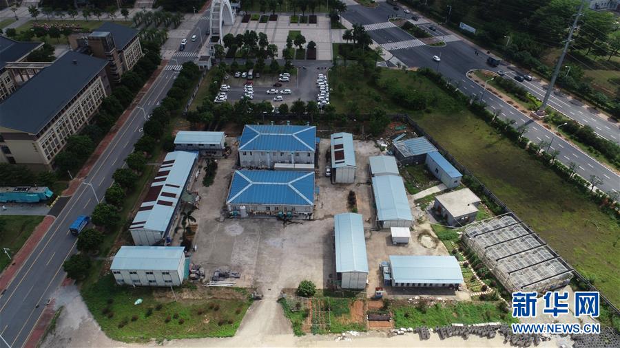 （在習(xí)近平新時(shí)代中國特色社會主義思想指引下&mdash;&mdash;新時(shí)代新作為新篇章&middot;圖文互動）（2）&ldquo;我們給火箭做減重&rdquo;&mdash;&mdash;高?？萍紕?chuàng)新進(jìn)行時(shí)