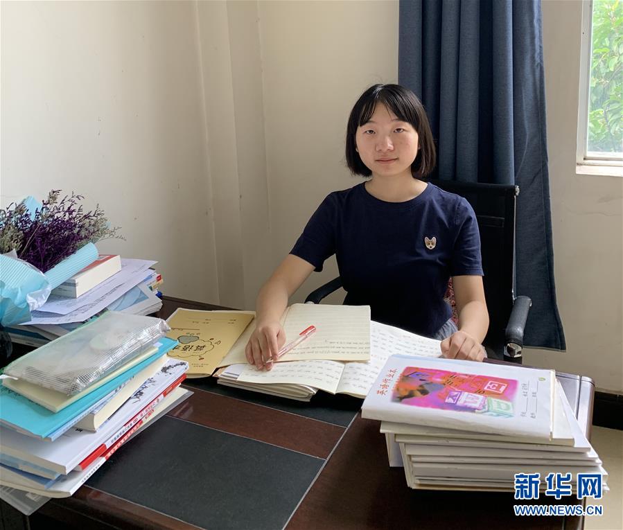 （在習(xí)近平新時(shí)代中國特色社會(huì)主義思想指引下&mdash;&mdash;新時(shí)代新作為新篇章&middot;總書記關(guān)心的百姓身邊事&middot;圖文互動(dòng))（2）&ldquo;我走進(jìn)大山，是為了讓你走出大山&rdquo;&mdash;&mdash;大學(xué)生支教故事