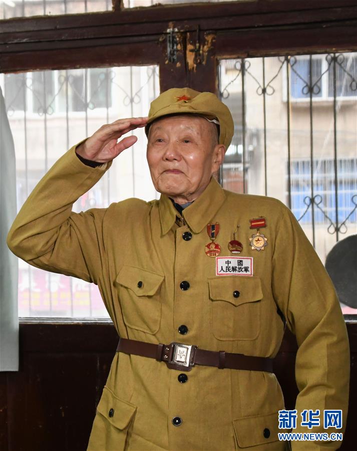 （壯麗70年&middot;奮斗新時(shí)代&mdash;&mdash;共和國榮光）（1）張富清：緊跟黨走，做黨的好戰(zhàn)士