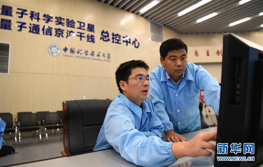 （新華全媒頭條&middot;圖文互動(dòng)）（6）天翻地覆慨而慷&mdash;&mdash;從慶祝中華人民共和國成立70周年大型成就展看新中國光輝歷程