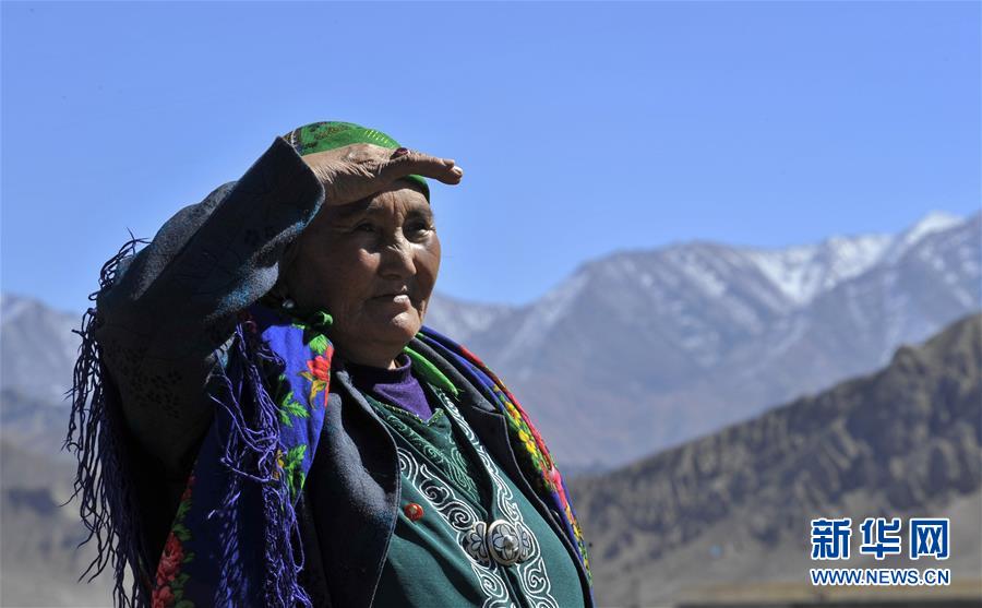 （壯麗70年&middot;奮斗新時代&mdash;&mdash;共和國榮光&middot;圖文互動）（2）中國，一生的守護&mdash;&mdash;記&ldquo;人民楷模&rdquo;國家榮譽稱號獲得者布茹瑪汗&middot;毛勒朵
