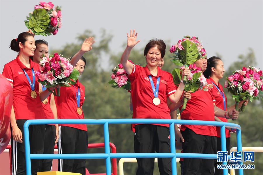 （新華全媒頭條&middot;圖文互動）（5）凝聚愛國主義的磅礴力量！&mdash;&mdash;新中國成立70周年盛典啟示錄