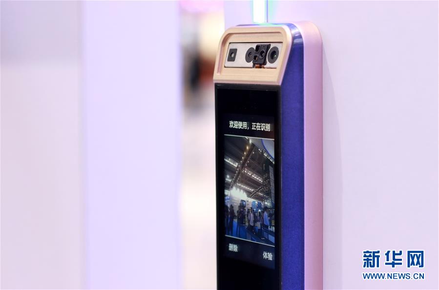 （新華全媒頭條&middot;圖文互動(dòng)）（7）觸摸跳動(dòng)的創(chuàng)新脈搏&mdash;&mdash;從高交會(huì)看經(jīng)濟(jì)發(fā)展新動(dòng)能