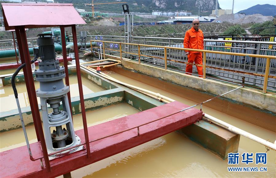 （四中全會(huì)精神在基層&middot;圖文互動(dòng)）（3）烏江清，貴州興&mdash;&mdash;貴州第一大河烏江治污記