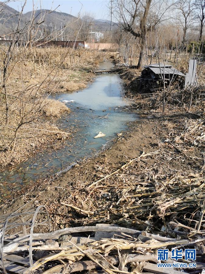 （新華調(diào)查&middot;國(guó)務(wù)院農(nóng)村人居環(huán)境大檢查&middot;圖文互動(dòng)）（2）農(nóng)村生活污水何處去？&mdash;&mdash;農(nóng)村污水治理&ldquo;梗阻&rdquo;現(xiàn)象調(diào)查