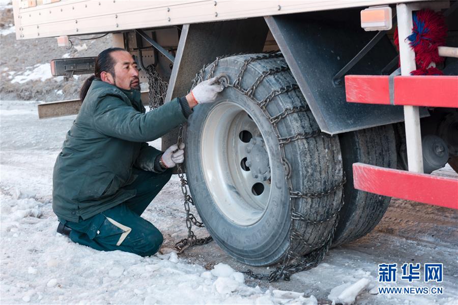 （新華全媒頭條&middot;圖文互動(dòng)）（4）格?；ㄩ_滿天路&mdash;&mdash;寫在川藏公路通車65周年之際