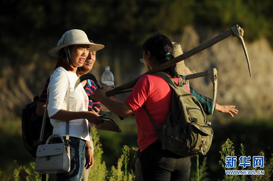 （新華全媒頭條&middot;圖文互動）（7）干部去哪兒了？&mdash;&mdash;貴州干部大規(guī)模下沉脫貧攻堅一線紀(jì)實