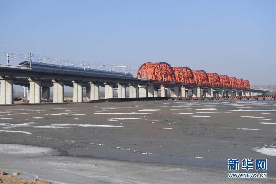 （新華全媒頭條&middot;圖文互動）（10）百年跨越，逐夢京張&mdash;&mdash;寫在京張高鐵開通暨中國高鐵突破3.5萬公里之際