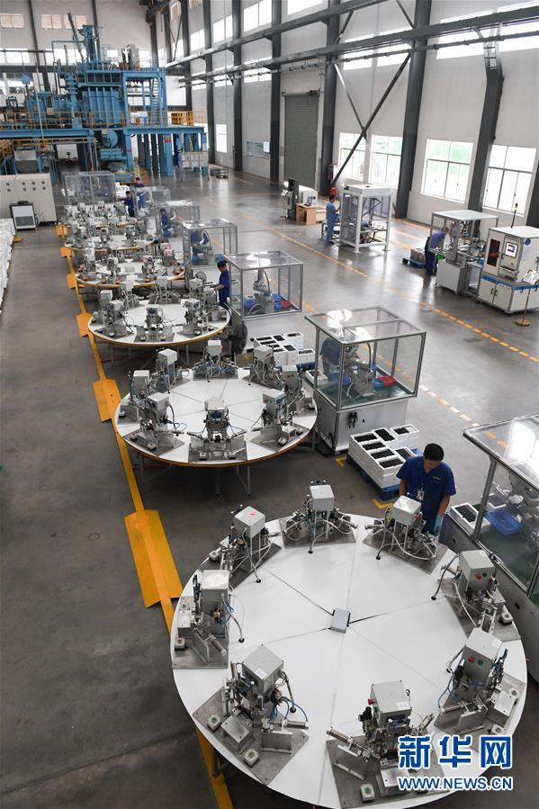 （新華全媒頭條&middot;圖文互動）（8）創(chuàng)新，在復興的征程上&mdash;&mdash;以習近平同志為核心的黨中央關(guān)心科技創(chuàng)新工作紀實