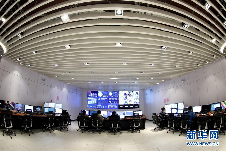 （新華全媒頭條&middot;圖文互動(dòng)）（18）星辰大海，才是它的征途&mdash;&mdash;&ldquo;中國(guó)天眼&rdquo;通過(guò)國(guó)家驗(yàn)收正式開(kāi)放運(yùn)行