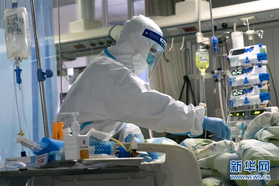 （新華全媒頭條&middot;圖文互動）（1）凡人亦英雄&mdash;&mdash;連線一線醫(yī)護(hù)人員