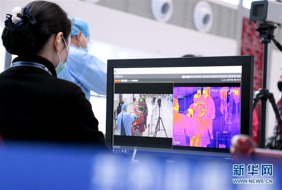 (新華全媒頭條·圖文互動(dòng))(6)以法治為綱 聚保障之力——在法治軌道上推進(jìn)疫情防控紀(jì)實(shí)