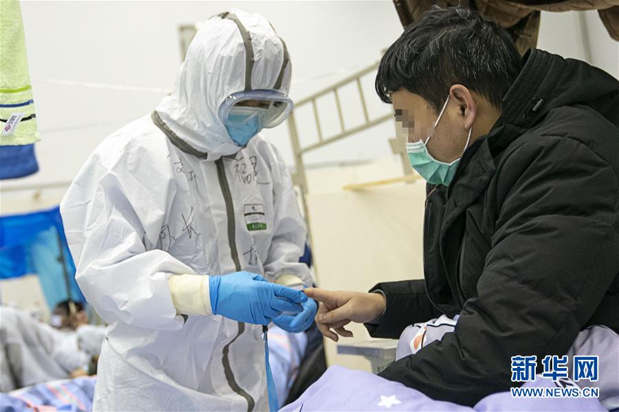 （新華全媒頭條&middot;圖文互動）（6）托舉生命的方舟&mdash;&mdash;方艙醫(yī)院建設記