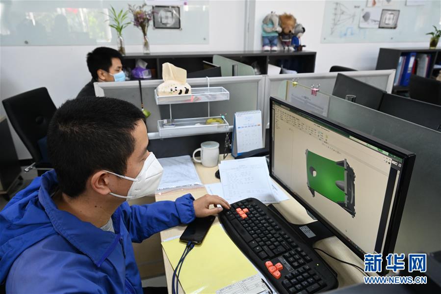 （來自經(jīng)濟(jì)前沿的故事&middot;企業(yè)復(fù)工復(fù)產(chǎn)&middot;圖文互動）（3）&ldquo;危機中發(fā)現(xiàn)新商機&rdquo;&mdash;&mdash;中國科技制造企業(yè)復(fù)工復(fù)產(chǎn)觀察