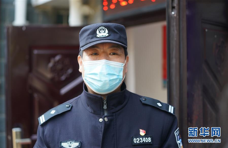 （新華全媒頭條）（2）在大考中交出合格答卷&mdash;&mdash;習(xí)近平總書記湖北武漢考察為打贏湖北保衛(wèi)戰(zhàn)、武漢保衛(wèi)戰(zhàn)指明方向