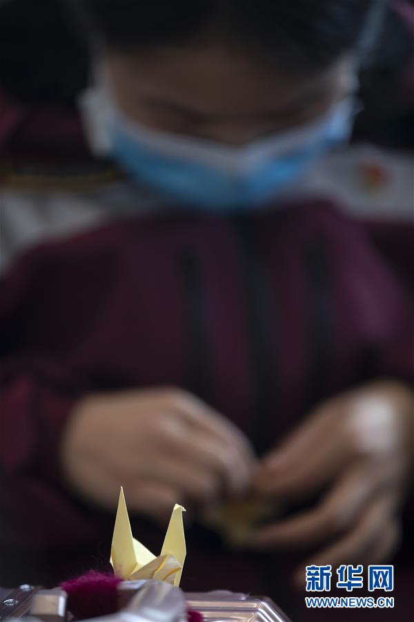 （新華全媒頭條&middot;圖文互動(dòng)）（10）最美逆行者，武漢永遠(yuǎn)記得你！&mdash;&mdash;首批援鄂醫(yī)療隊(duì)返程紀(jì)實(shí)