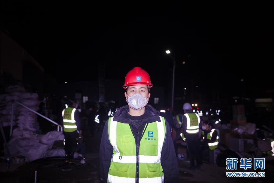 （一線抗疫群英譜&middot;圖文互動(dòng)）（5）羅文浩：&ldquo;女兒，你的名字里有溫暖，有榮光！&rdquo;