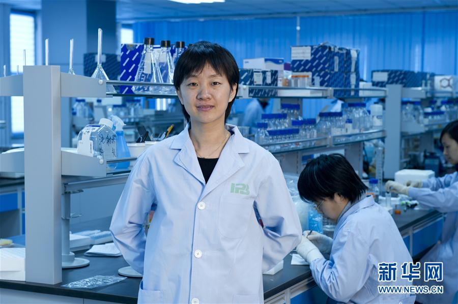 （習(xí)近平致敬的戰(zhàn)&ldquo;疫&rdquo;英雄&middot;科技工作者篇&middot;圖文互動(dòng)）（1）他們，爭(zhēng)分奪秒與病魔較量