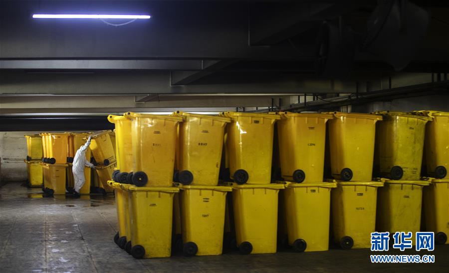 （聚焦疫情防控&middot;圖文互動(dòng)）（13）&ldquo;隱蔽&rdquo;防線上的阻擊戰(zhàn)&mdash;&mdash;武漢醫(yī)療廢物處理從&ldquo;全線告急&rdquo;到&ldquo;日產(chǎn)日清&rdquo; 