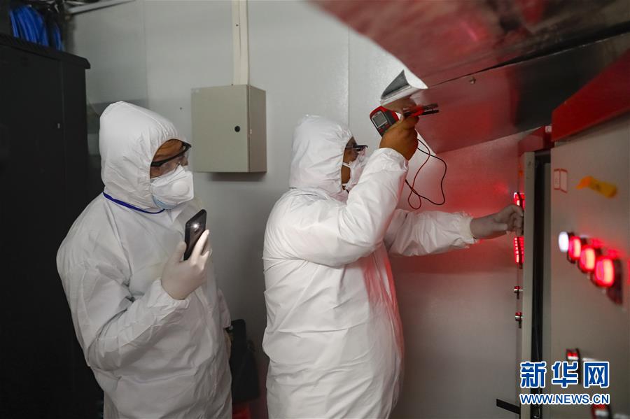 （新華全媒頭條&middot;圖文互動）（10）致敬&ldquo;沉默的英雄&rdquo;&mdash;&mdash;記武漢火神山雷神山醫(yī)院的建設(shè)者