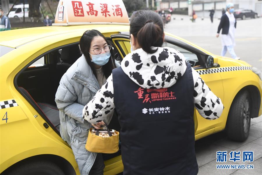 （新華全媒頭條&middot;圖文互動）（8）星火成炬&mdash;&mdash;記戰(zhàn)&ldquo;疫&rdquo;中的志愿服務(wù)英雄