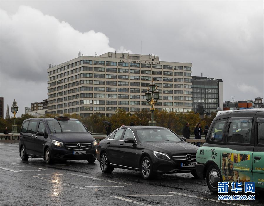 (國(guó)際疫情)(5)英國(guó)首相約翰遜被轉(zhuǎn)入重癥監(jiān)護(hù)室