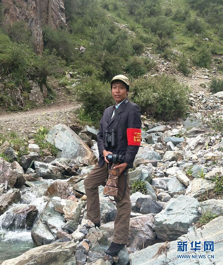 (玉樹地震10周年·圖文互動(dòng))(4)牧民才仁尼瑪?shù)?ldquo;科研”人生