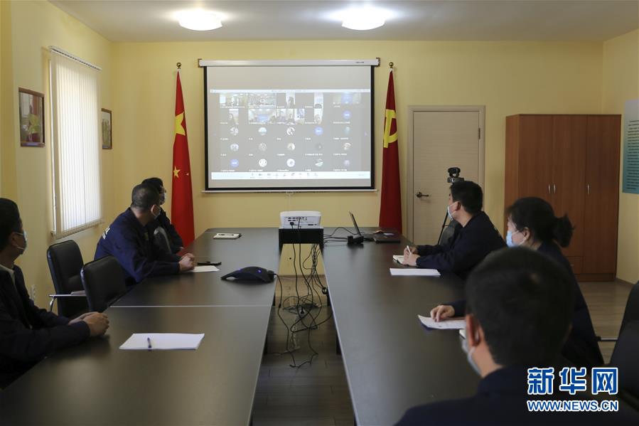 （國際疫情&middot;圖文互動）（1）&ldquo;和祖國的專家聊一聊很安心&rdquo;&mdash;&mdash;記中國援哈薩克斯坦醫(yī)療隊指導同胞抗疫