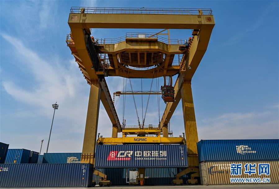 （新華全媒頭條&middot;圖文互動(dòng)）（14）邊城戰(zhàn)&ldquo;疫&rdquo;&mdash;&mdash;綏芬河、滿洲里境外輸入疫情防控紀(jì)實(shí)