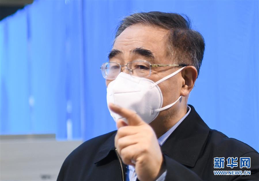 （聚焦疫情防控&middot;圖文互動）（7）分秒必爭！一切為了治病救人&mdash;&mdash;中國抗疫生命至上的生動實踐