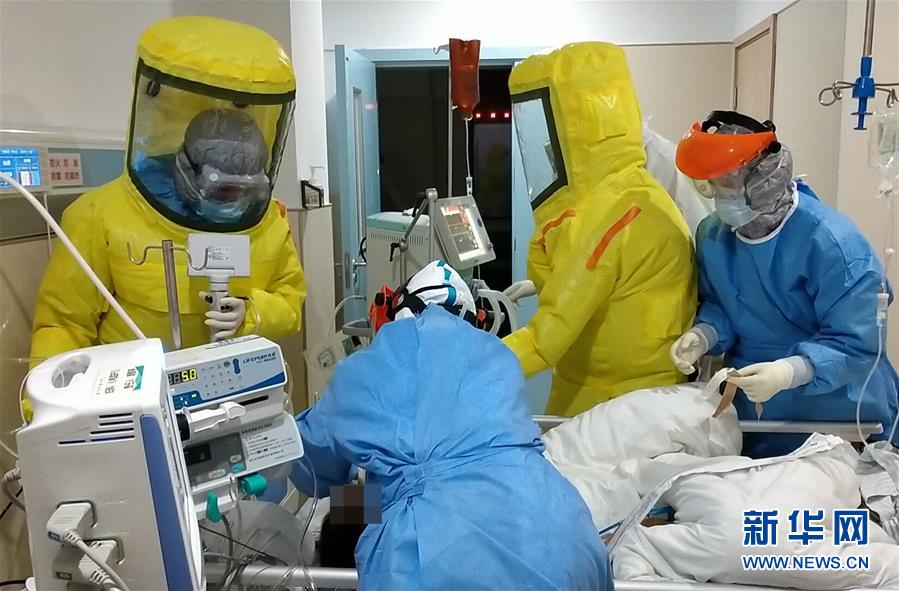 （聚焦疫情防控&middot;圖文互動）（3）團結(jié)起來！我們?nèi)f眾一心！&mdash;&mdash;中國抗疫人民力量的生動實踐