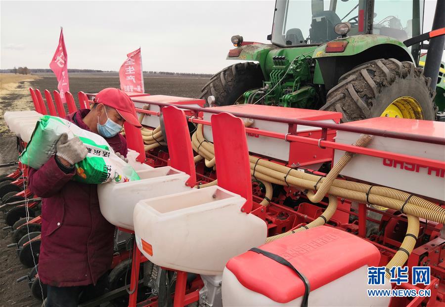 （新華全媒頭條&middot;圖文互動(dòng)）（6）讓中國飯碗端得更牢&mdash;&mdash;&ldquo;中華糧倉&rdquo;春耕剪影