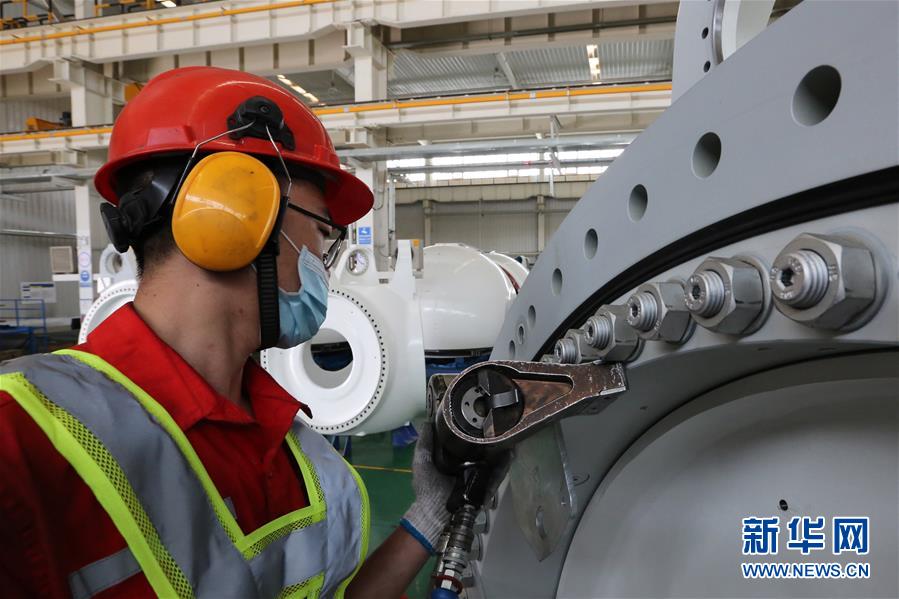 （聚焦復工復產&middot;圖文互動）（3）聆聽復蘇的腳步&mdash;&mdash;新疆企業(yè)一線生產見聞