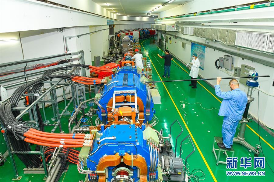 （新華全媒頭條&middot;圖文互動）（12）新基建，澎湃中國經(jīng)濟新動能