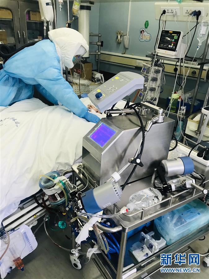 （新華全媒頭條&middot;圖文互動）（4）&ldquo;我看不見你的樣子，但我知道你是誰&rdquo;&mdash;&mdash;寫在國際護士節(jié)來臨之際