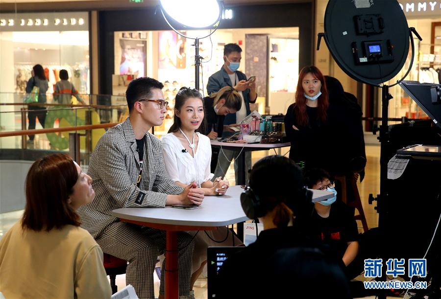 （新華全媒頭條&middot;圖文互動）（2）&ldquo;風(fēng)&rdquo;起&ldquo;云&rdquo;涌 中國品牌在全球戰(zhàn)&ldquo;疫&rdquo;中崛起